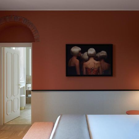 Amabilia Suites Мілан Екстер'єр фото