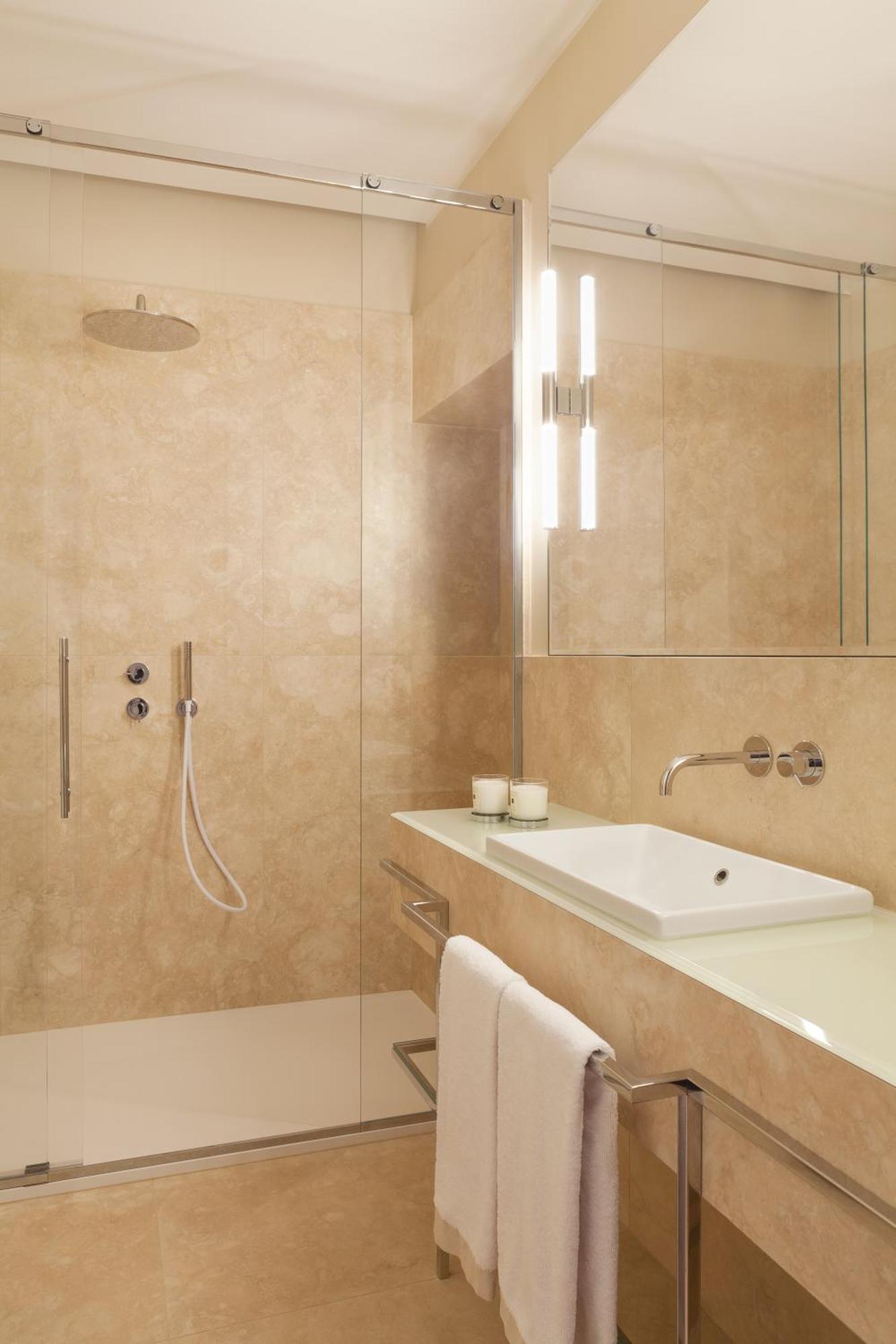 Amabilia Suites Мілан Номер фото